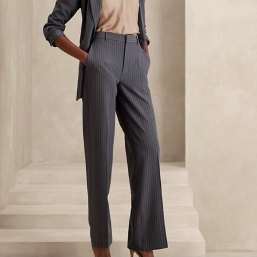 NWT Banana Republic Sculpted Stretch Pinstripe Trousers Sz 6P MSRP $110